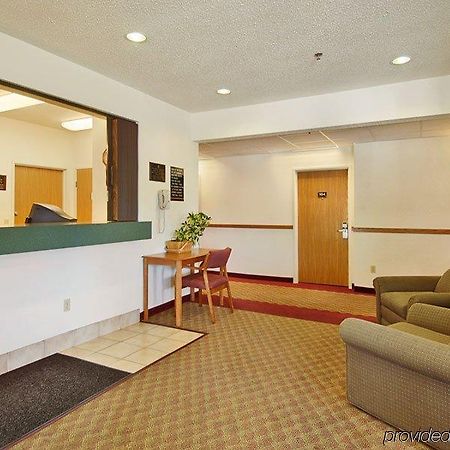 Wamego Inn And Suites Inreriör bild