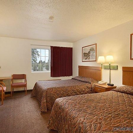 Wamego Inn And Suites Rum bild